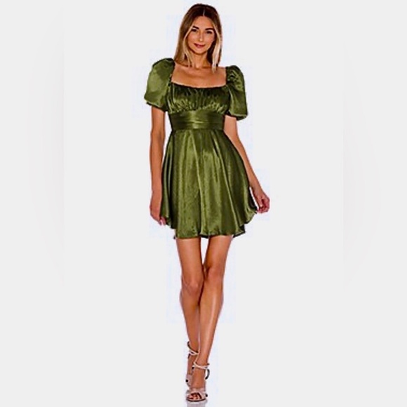 Majorelle Revolve Tiana XS mini dress green puff sleeve - Picture 1 of 9